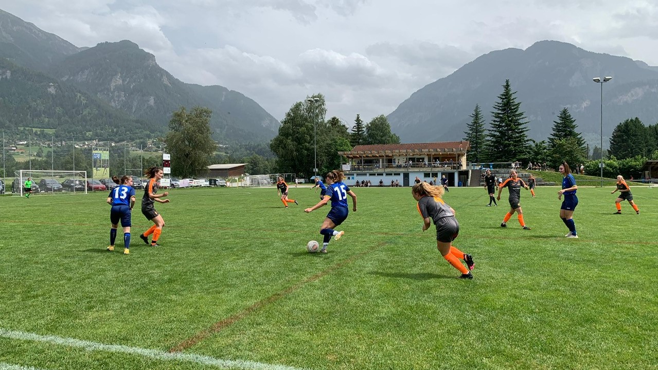 FC Thusis/ Cazis  Trainingsbekleidung Title Image