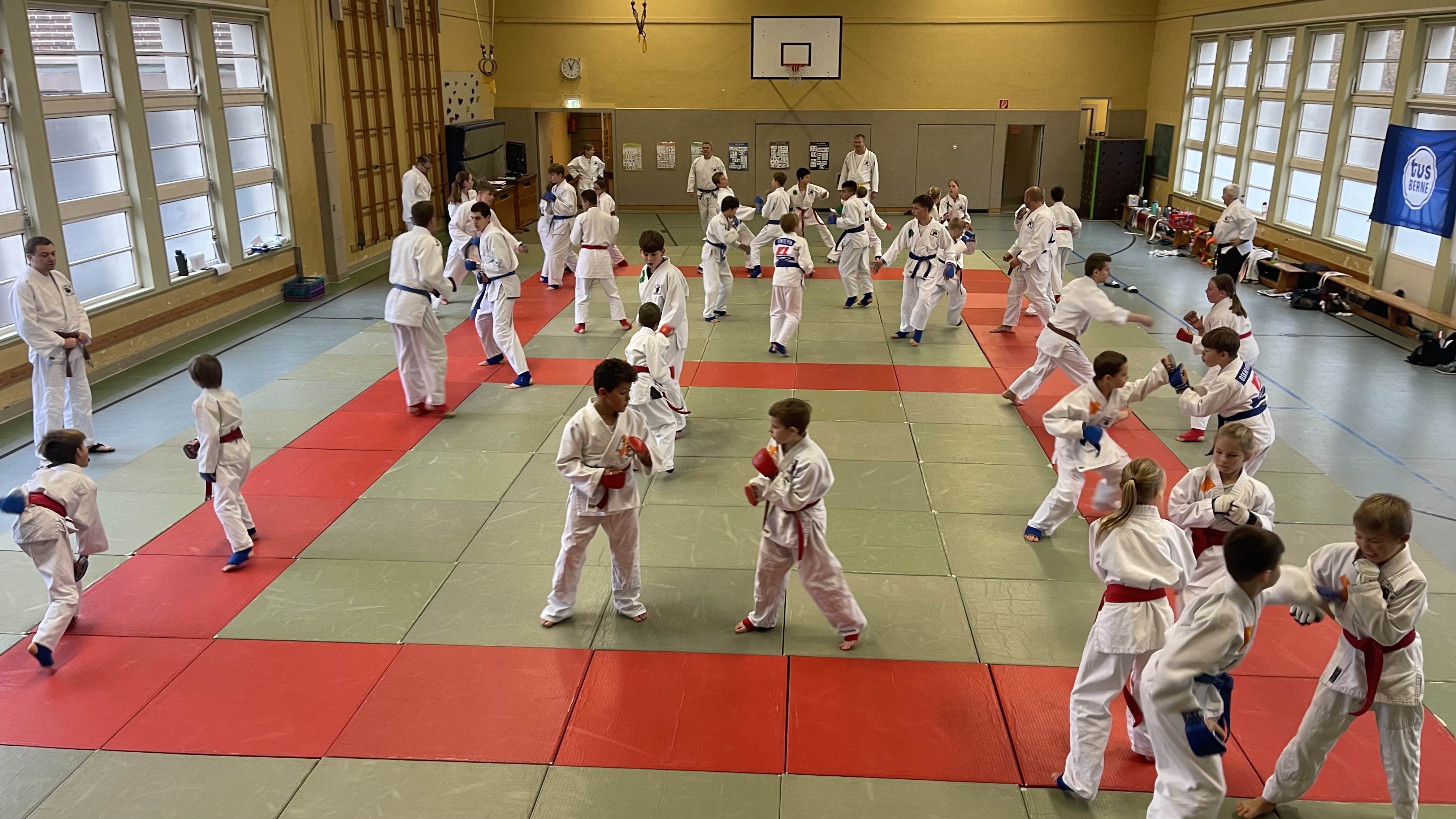JU JUTSU tus BERNE/DUWO08 Title Image