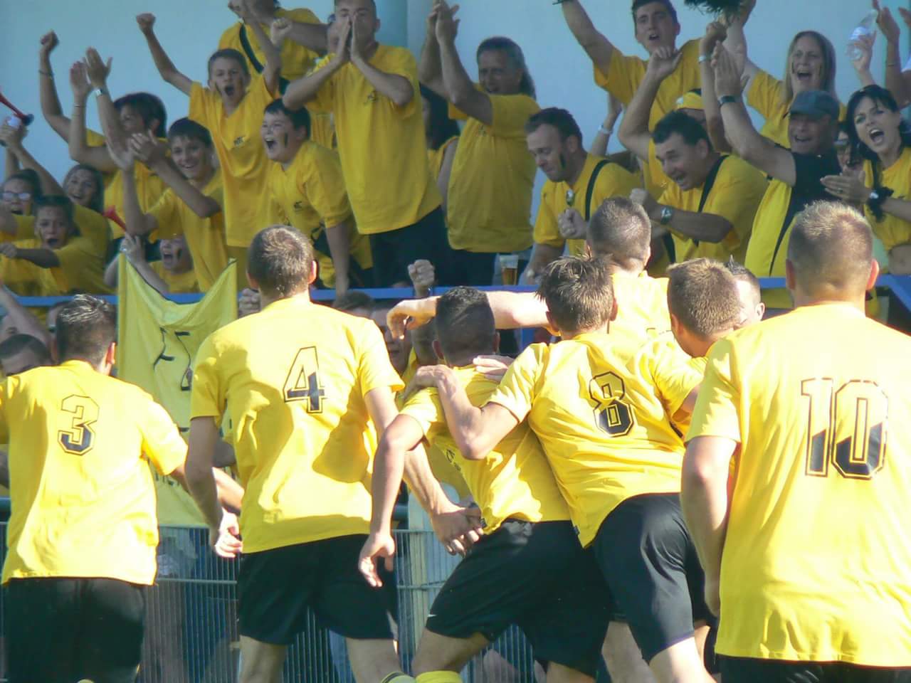 FC HIRTZFELDEN Title Image