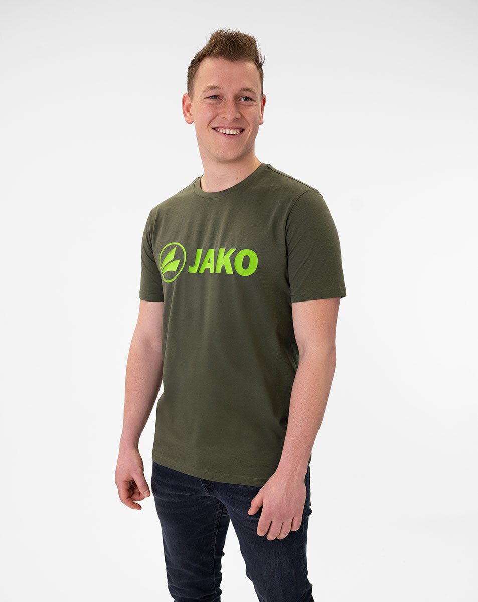 6160_231_M01.jpg