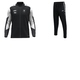 Trainingsanzug Trainer*in