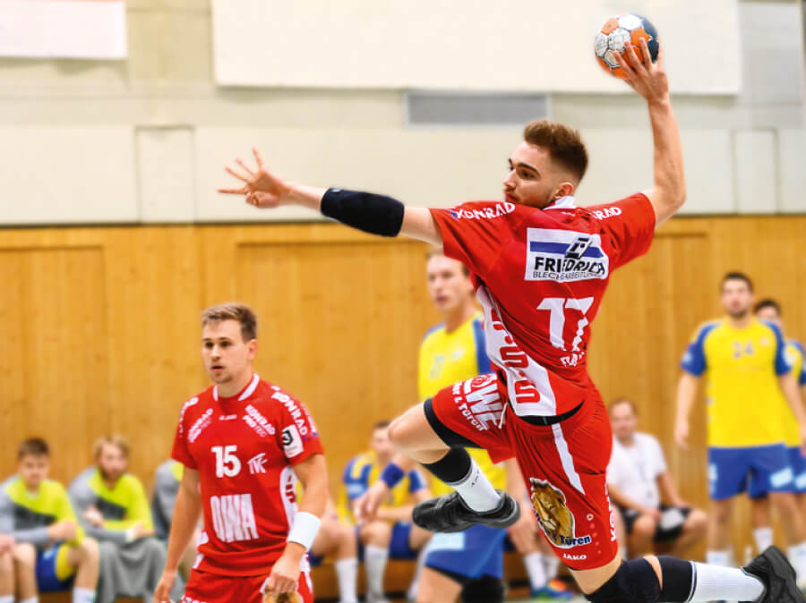 Handballer in JAKO-Outfit